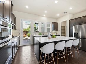 4360 Panorama Dr, Dublin CA 94568