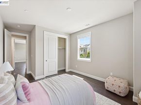 4360 Panorama Dr, Dublin CA 94568