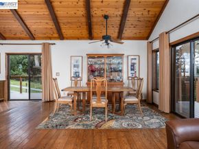 6727 Sunnyslope Ave, Castro Valley CA 94552
