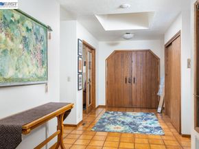 6727 Sunnyslope Ave, Castro Valley CA 94552