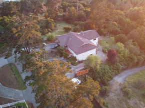 6727 Sunnyslope Ave, Castro Valley CA 94552