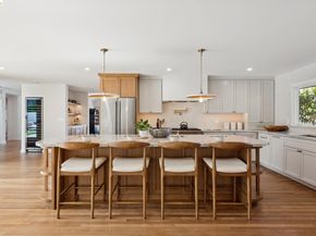 246 Pershing Dr, Oakland CA 94611