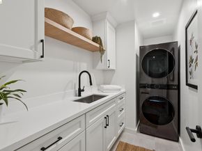 246 Pershing Dr, Oakland CA 94611