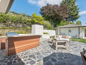 246 Pershing Dr, Oakland CA 94611