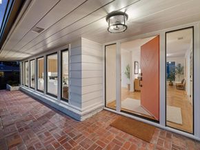 246 Pershing Dr, Oakland CA 94611