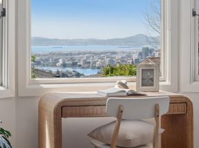246 Pershing Dr, Oakland CA 94611
