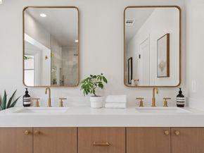 246 Pershing Dr, Oakland CA 94611