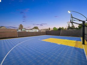 21132 Tyee Ct, Castro Valley CA 94546