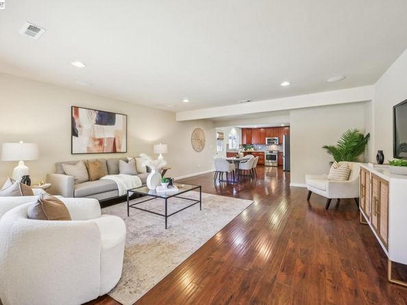 21132 Tyee Ct, Castro Valley CA 94546