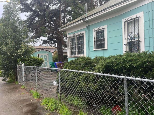 230 Nevin Ave, Richmond CA 94801