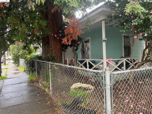 230 Nevin Ave, Richmond CA 94801