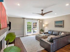 1825 Saint Andrews Dr, Moraga CA 94556