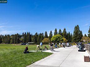 1825 Saint Andrews Dr, Moraga CA 94556