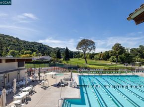 1825 Saint Andrews Dr, Moraga CA 94556