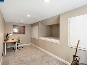 1825 Saint Andrews Dr, Moraga CA 94556