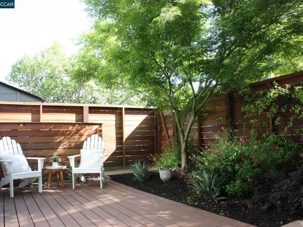 1825 Saint Andrews Dr, Moraga CA 94556