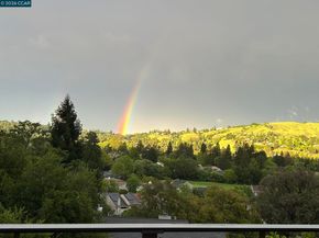 1825 Saint Andrews Dr, Moraga CA 94556