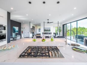 42 Charles Hill Cir, Orinda CA 94563