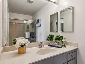 811 York St 315, Oakland CA 94610