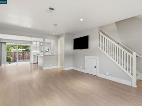 30 Miramonte Dr, Moraga CA 94556