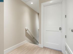 30 Miramonte Dr, Moraga CA 94556