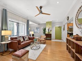 574 48th st 403, Oakland CA 94609