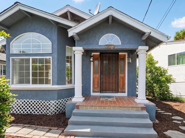 5081 Congress Ave, Oakland CA 94601