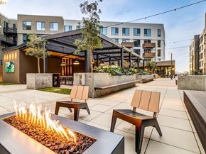 260 Brooklyn Basin Way 426, Oakland CA 94606