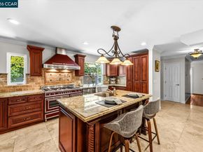1642 Carriage Dr, Walnut Creek CA 94598