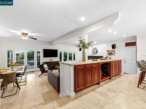 1642 Carriage Dr, Walnut Creek CA 94598