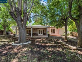 1642 Carriage Dr, Walnut Creek CA 94598