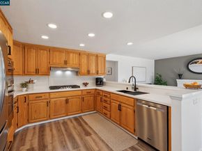 2724 De La Briandais Ct, Pinole CA 94564