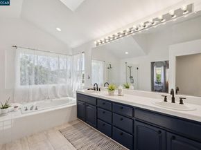 2724 De La Briandais Ct, Pinole CA 94564