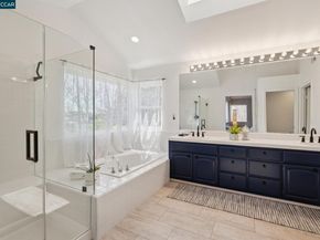 2724 De La Briandais Ct, Pinole CA 94564