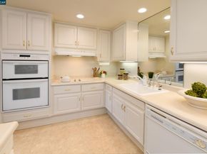 3349 Golden Rain Rd 15, Walnut Creek CA 94595