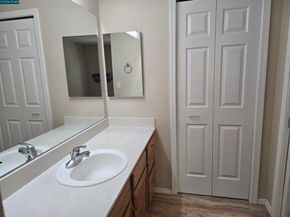 1860 Tice Creek Dr 1208, Walnut Creek CA 94595