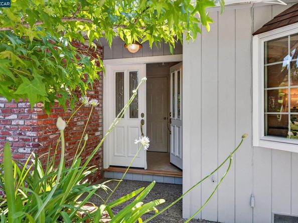 599 Silverado Dr, Lafayette CA 94549