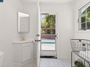 599 Silverado Dr, Lafayette CA 94549