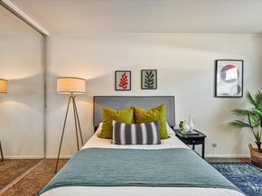 425 Orange St 202, Oakland CA 94610