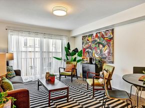 425 Orange St 202, Oakland CA 94610