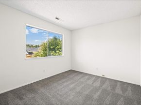 7552 Silvertree Ln 25, Dublin CA 94568