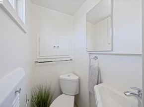 5725 Chelton Dr, Oakland CA 94611
