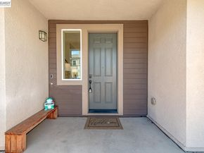4247 Healdsburg Way, Dublin CA 94568