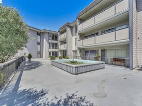 567 Oakland ave 104, Oakland CA 94606
