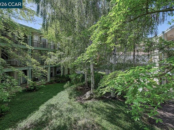 1501 Ptarmigan Dr 6B, Walnut Creek CA 94595