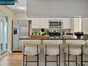 1394 Morning View Ct, Concord CA 94521