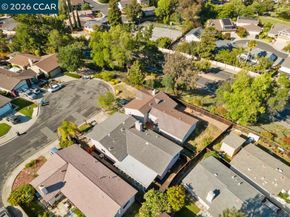 1394 Morning View Ct, Concord CA 94521