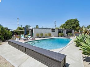 5768 Highwood Rd, Castro Valley CA 94552