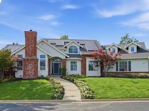 471 Silver Hollow Dr, Walnut Creek CA 94598