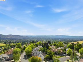 471 Silver Hollow Dr, Walnut Creek CA 94598